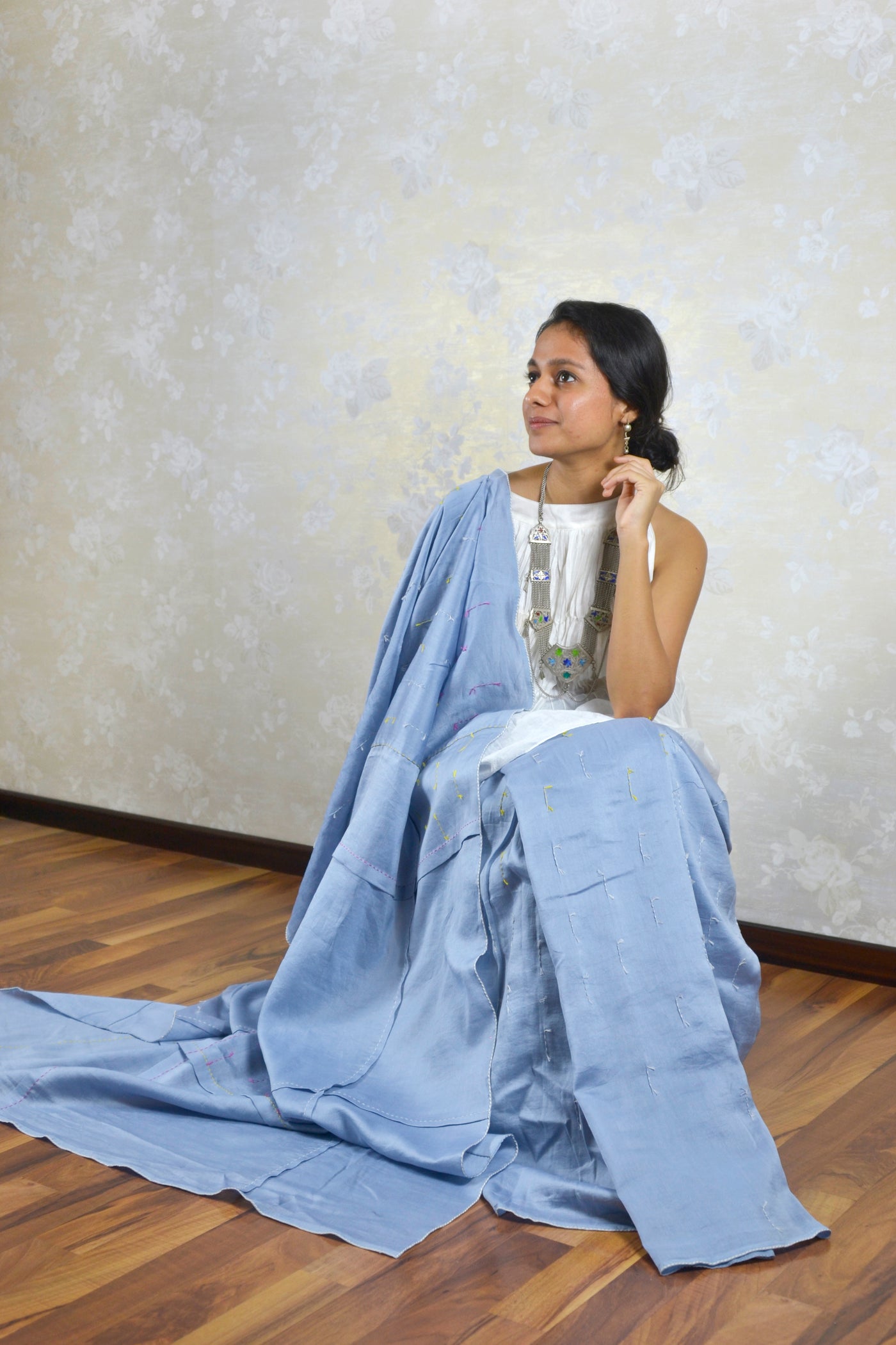 Un-Kairi Sari