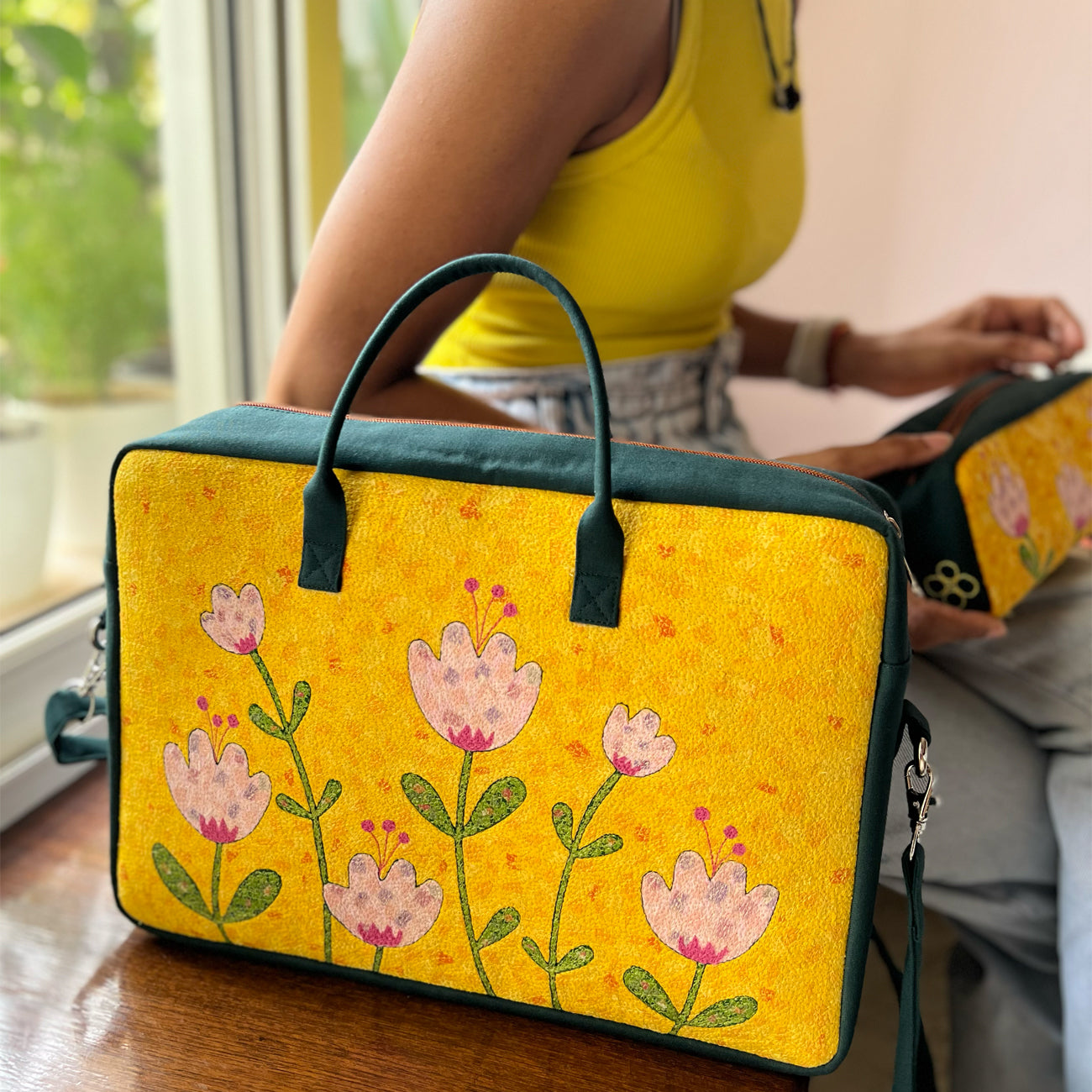 Tulip Tales Laptop Bag