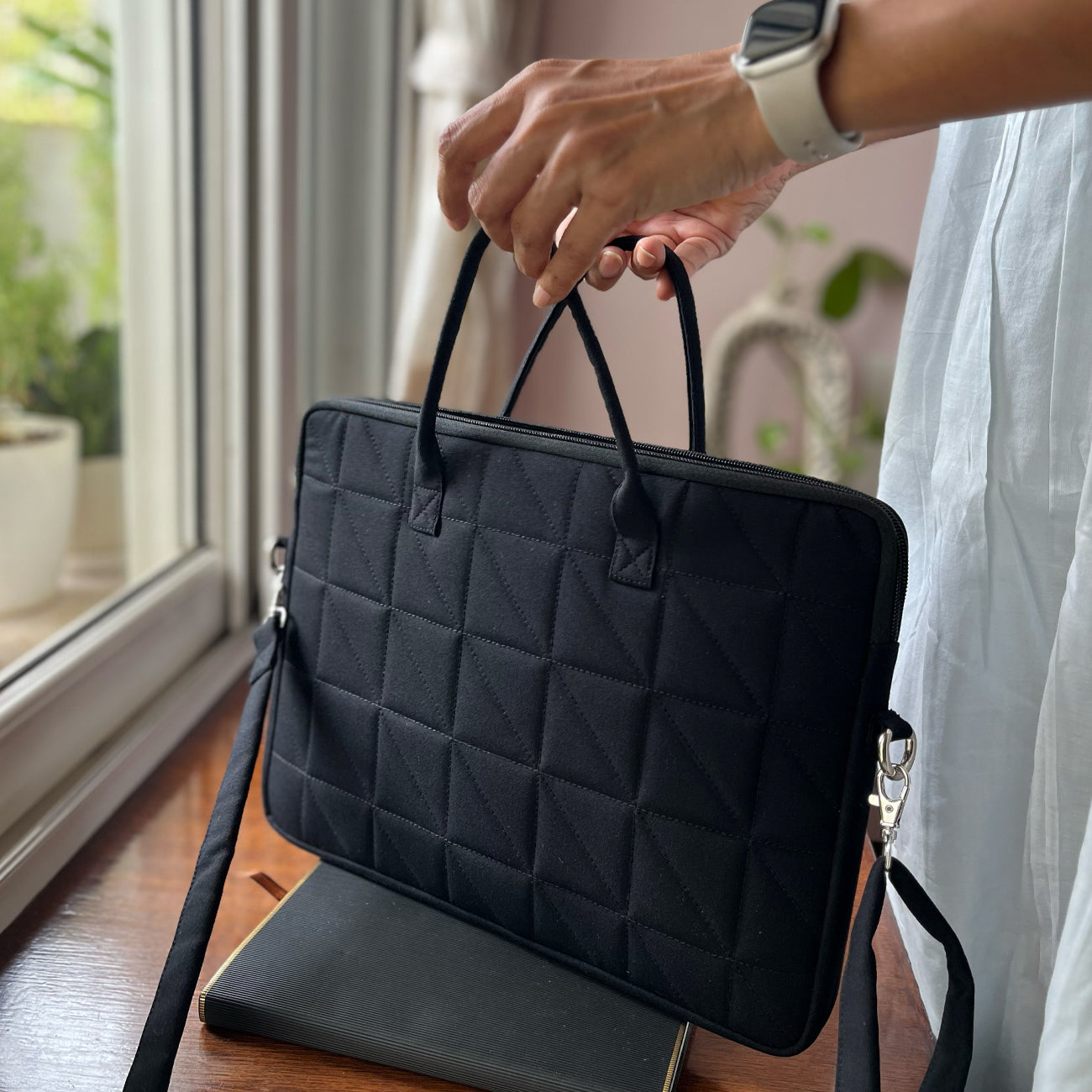 Sable Laptop Sleeve | Handcrafted in India | Gulal