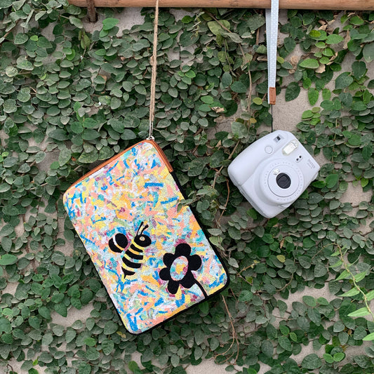 The Honey Bee & Daisy Tablet Sleeve