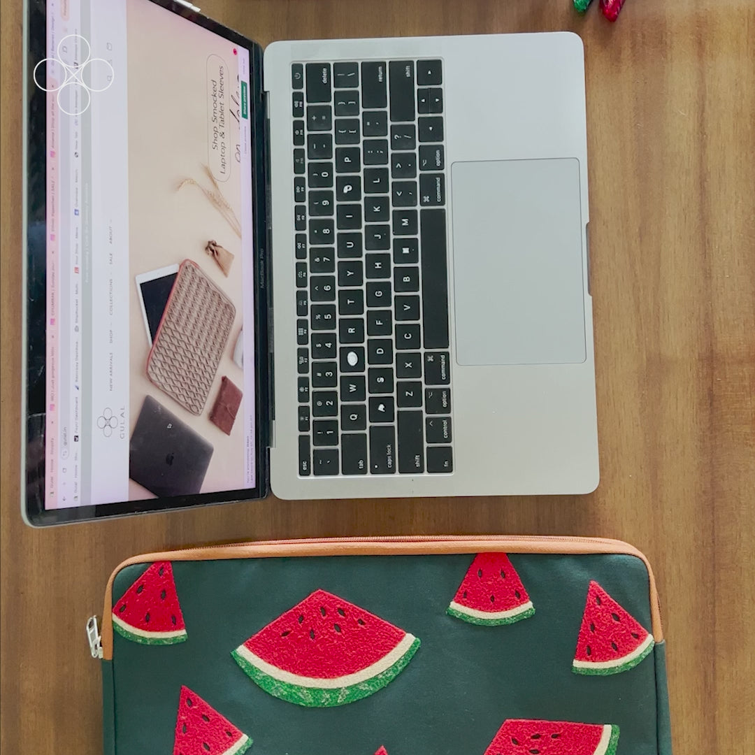 Melon Dramatic Laptop Sleeve