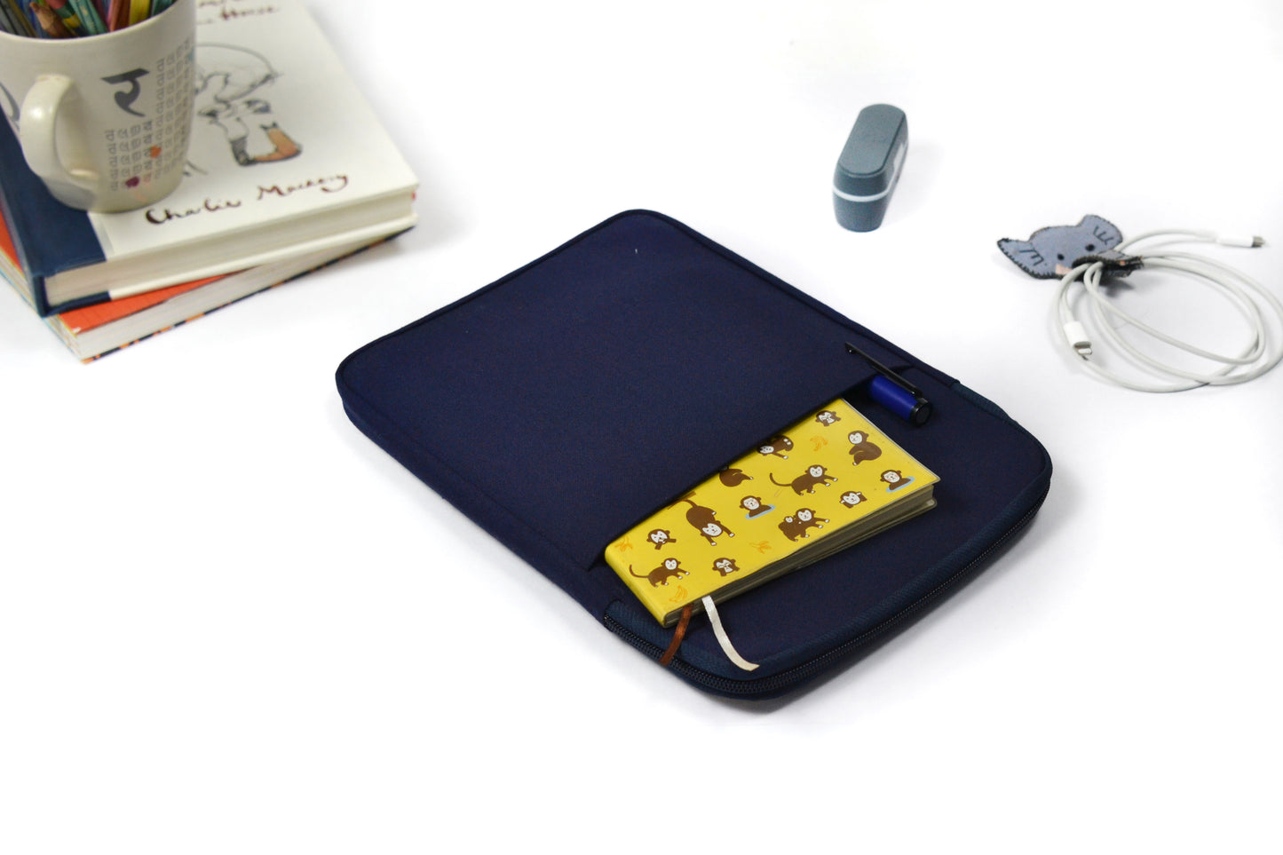 Lapiz Lazy Daisy Tablet Sleeve